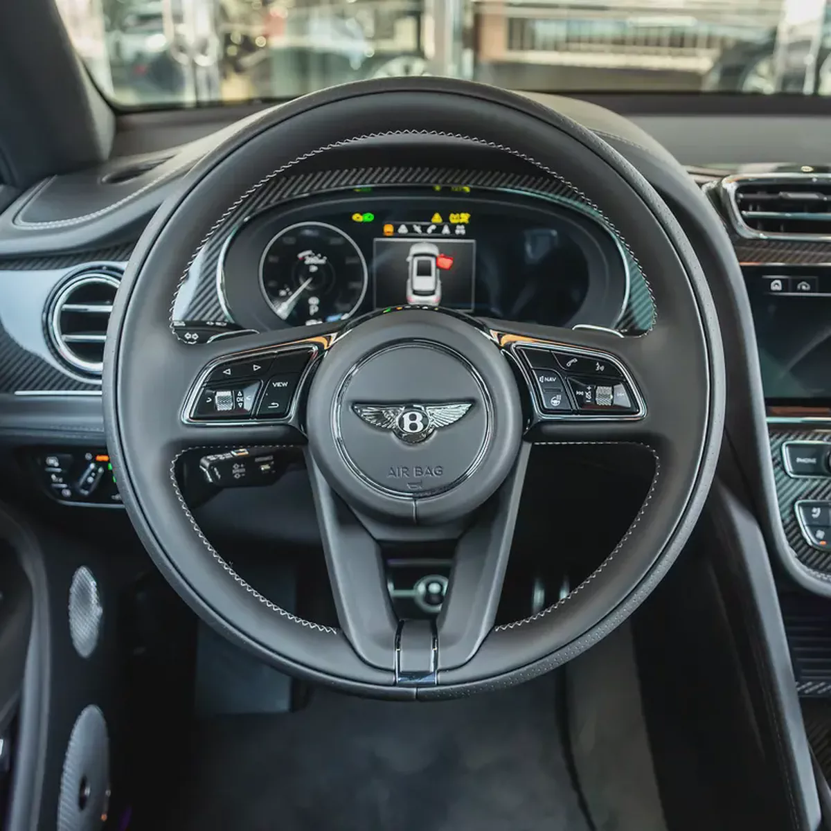 Bentley Bentayga EWB V8 2023  DONE ONLY 300KM-9-9