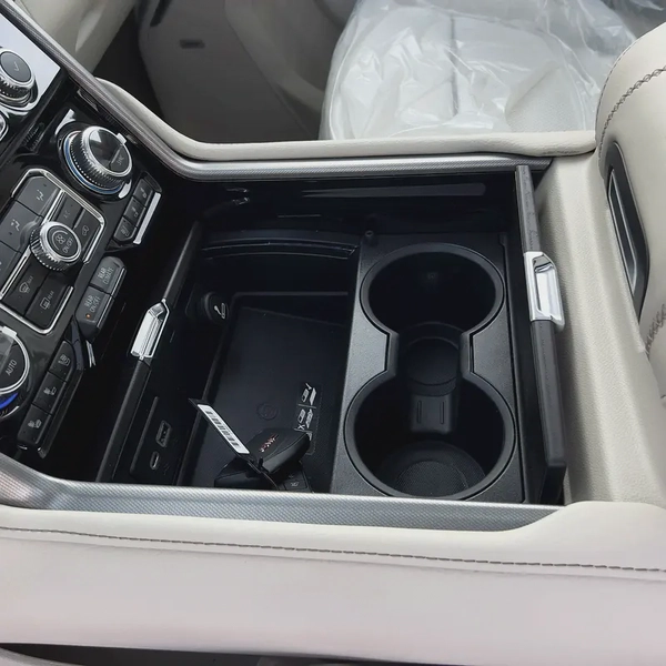 2024 ll Gmc Yukon Denali ll 6.2 L ll V8 ll Gcc ll 0km ll