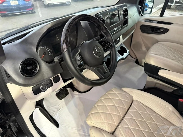 New Mercedes Benz Sprinter 2025