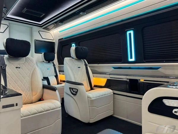 New Mercedes Benz Sprinter 2025