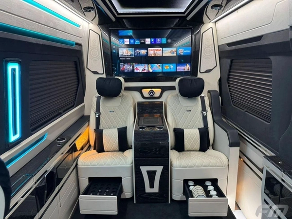 New Mercedes Benz Sprinter 2025