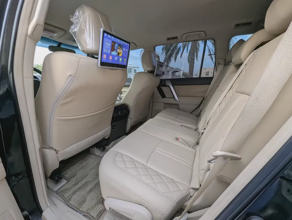 2023 Toyota Prado TXL - V4 2.7L - GCC Specs - Like New-8-8