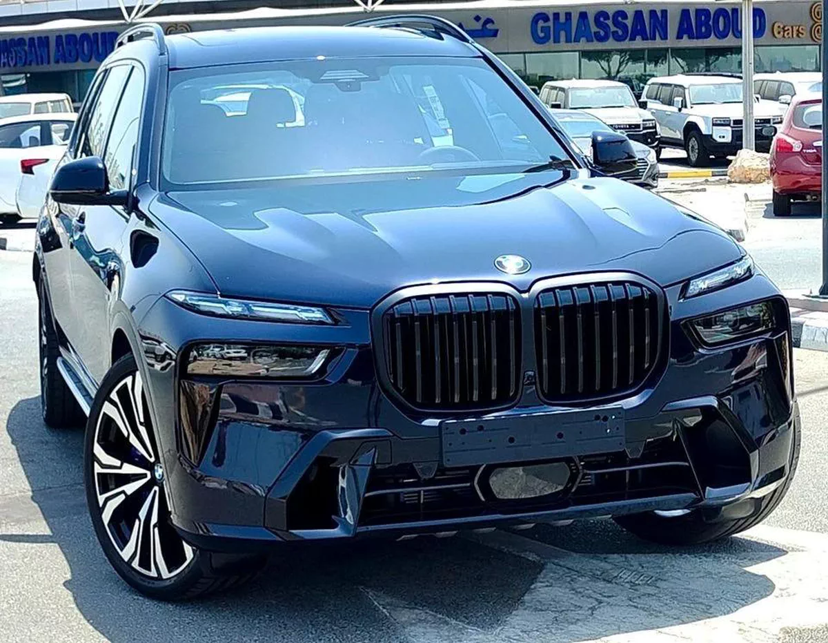 BMW X7 XDRIVE40i MASTERCLASS M SPORT PACKAGE M Sport xDrive40i Warranty & Service 2026 GCC