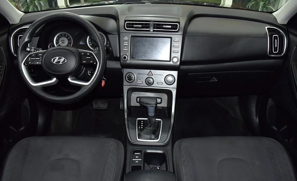 Hyundai Creta ( 2024 Model ) in Grey Color GCC Specs