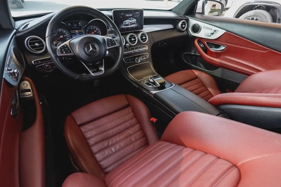 Mercedes-Benz C-Class 200-13