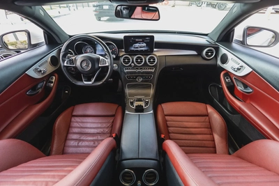 Mercedes-Benz C-Class 200-16