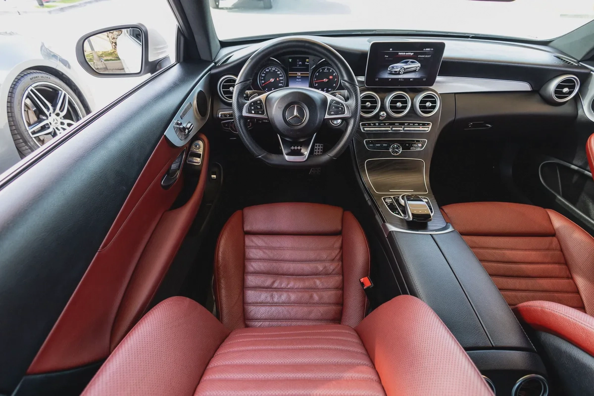 Mercedes-Benz C-Class 200-17-17