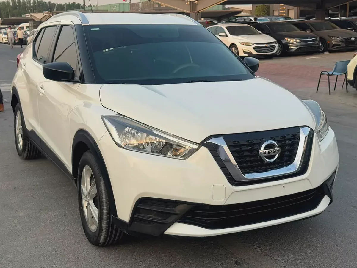 Nissan Kicks SV 2018 | GCC Specs | Well Maintained-3-3