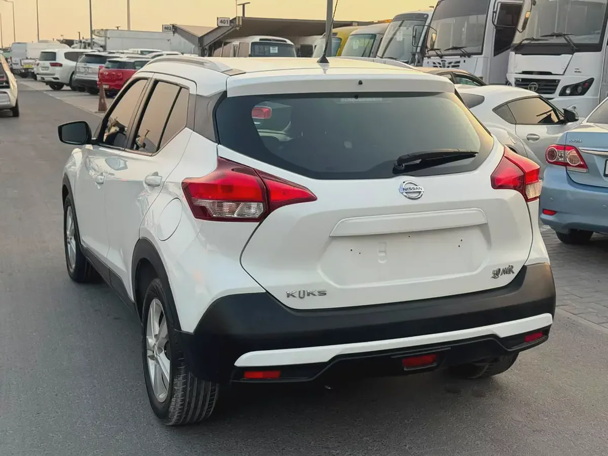 Nissan Kicks SV 2018 | GCC Specs | Well Maintained-7-7