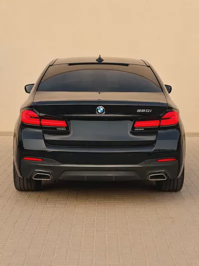 BMW 5-Series 520i M Sport 2023 | GCC Specs | Low Mileage-10