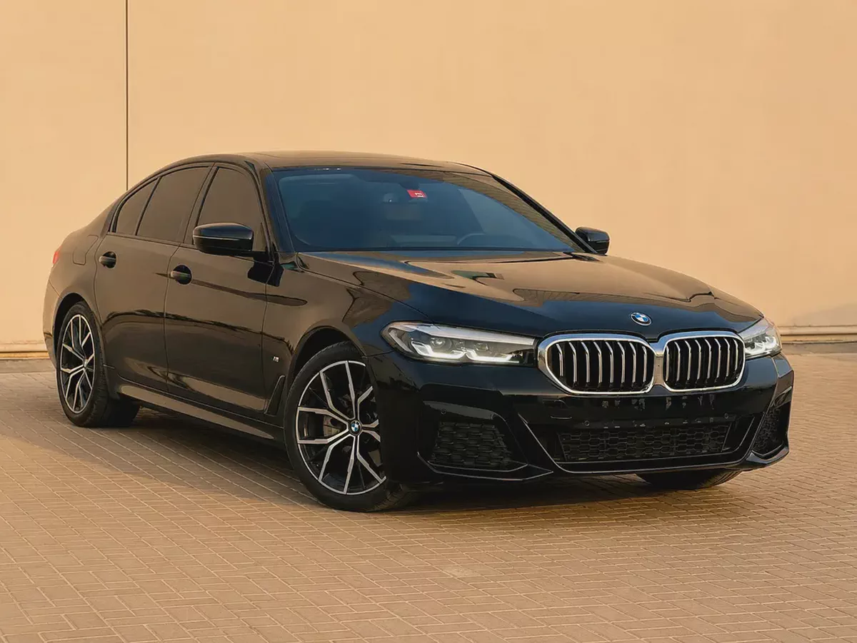 BMW 5-Series 520i M Sport 2023 | GCC Specs | Low Mileage-1-1