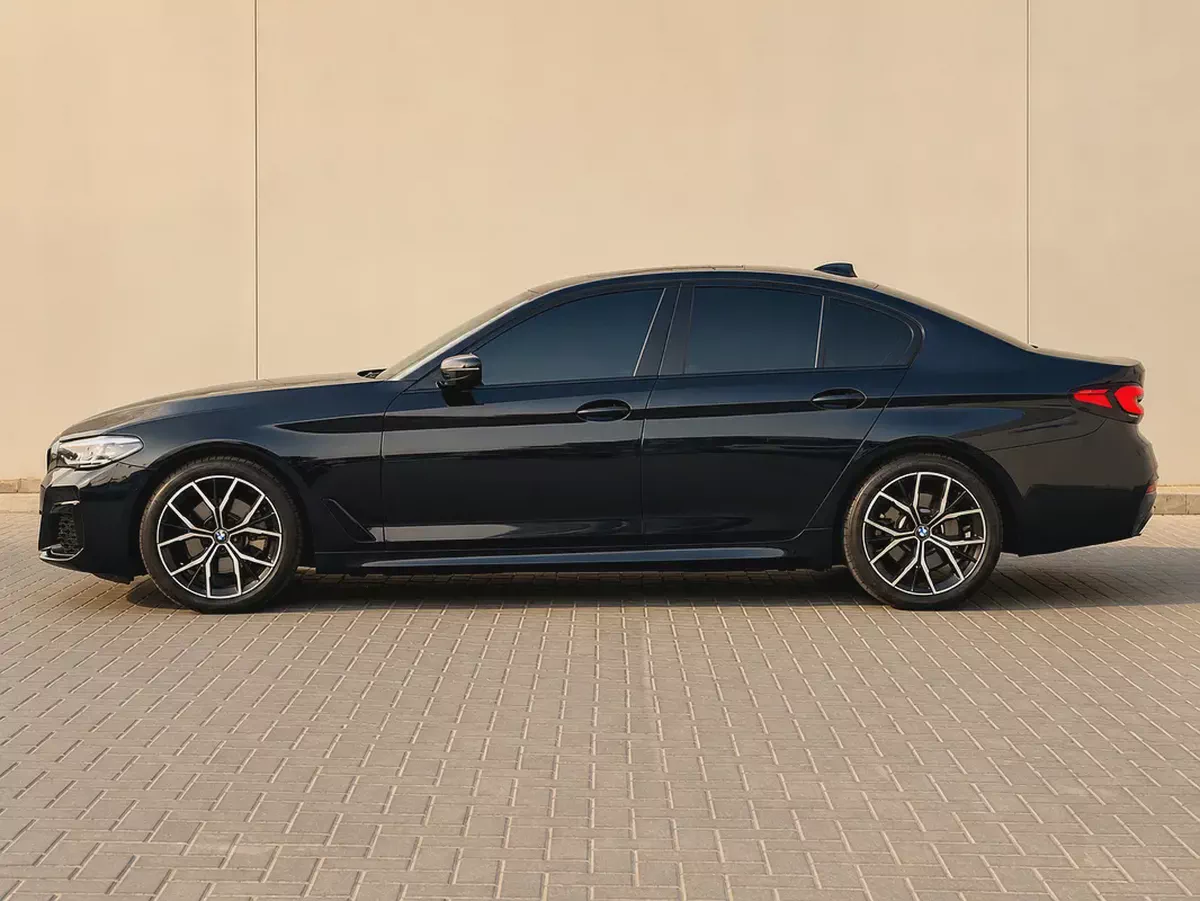 BMW 5-Series 520i M Sport 2023 | GCC Specs | Low Mileage-8-8
