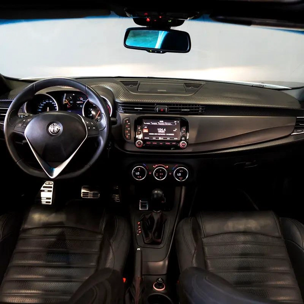 AED 861 P.M • 0% Downpayment • Alfa Romeo Giulietta Veloce • 1 Year Warranty