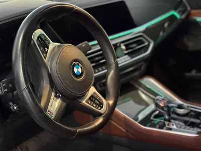 BMW X6 M 50i 4.4L-6