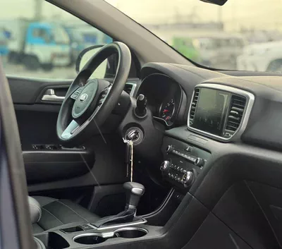 Kia Sportage LX 2020 Kia Sportage Mid - option - 2.4L V4 - AWD 4x4 - Rear Camera - Leather Seat - 2 keys-9