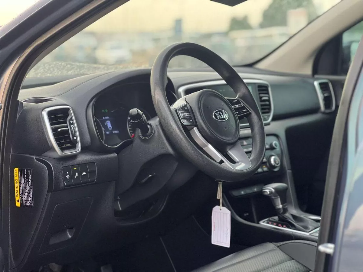 Kia Sportage LX 2020 Kia Sportage Mid - option - 2.4L V4 - AWD 4x4 - Rear Camera - Leather Seat - 2 keys-13-0