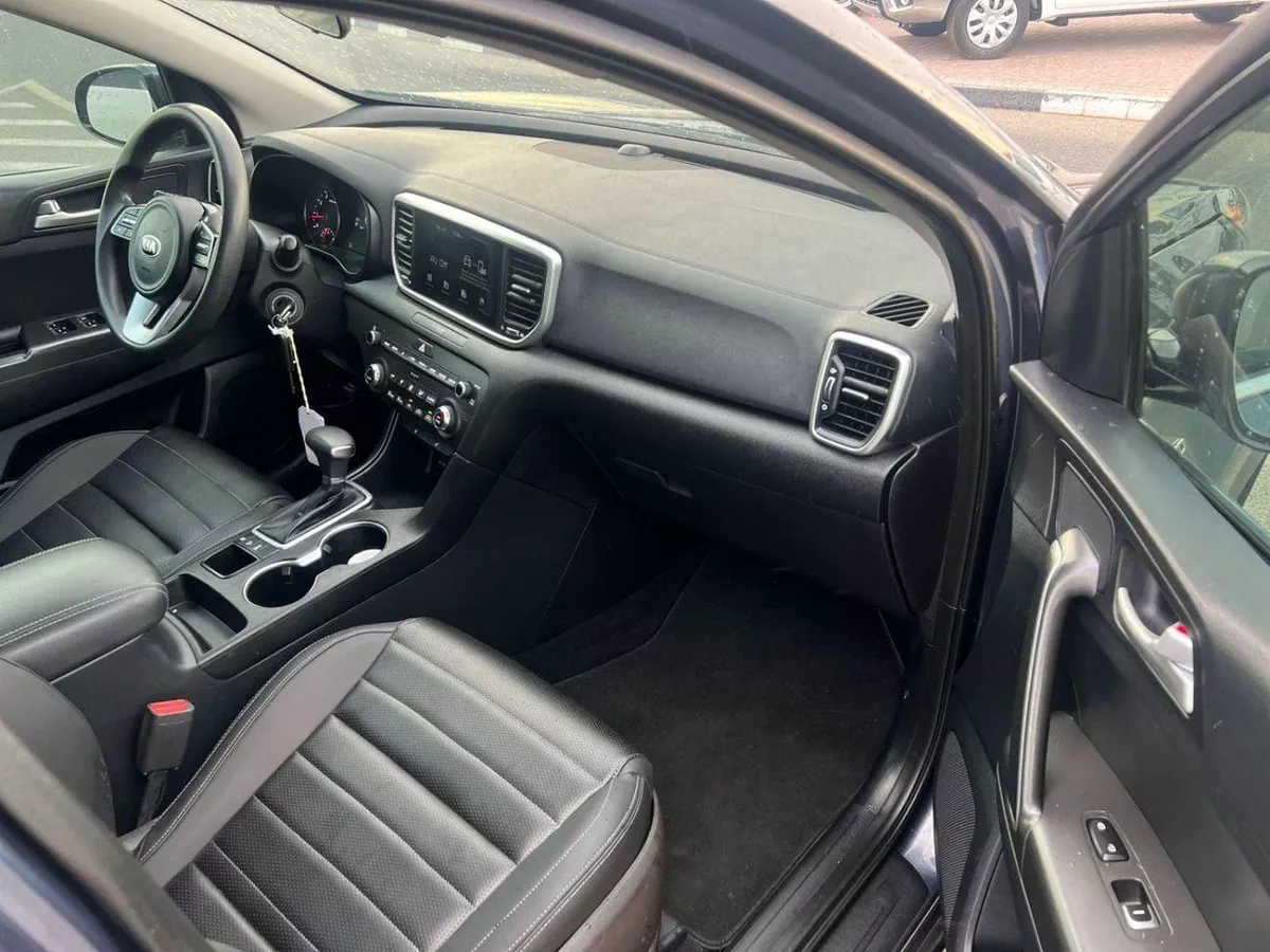 Kia Sportage LX 2020 Kia Sportage Mid - option - 2.4L V4 - AWD 4x4 - Rear Camera - Leather Seat - 2 keys-15-0