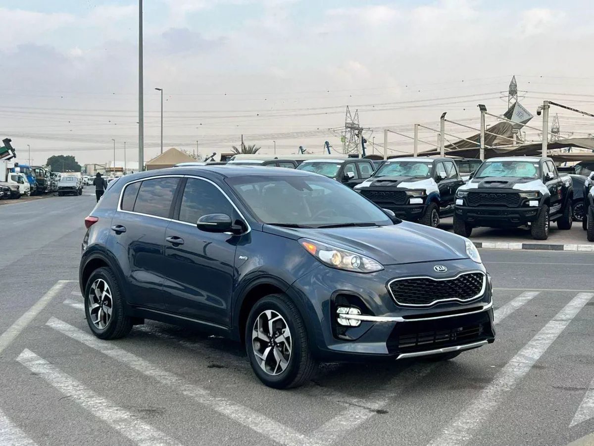 Kia Sportage LX 2020 Kia Sportage Mid - option - 2.4L V4 - AWD 4x4 - Rear Camera - Leather Seat - 2 keys