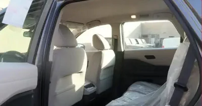 Nissan Pathfinder – Silver SUV with Grey & Beige Interior-1