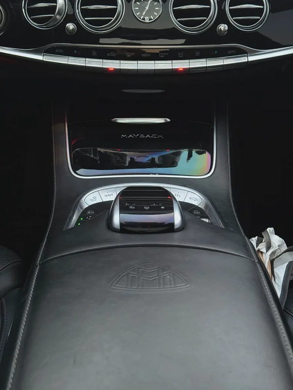 S500 maybach special options (service history/first owner)