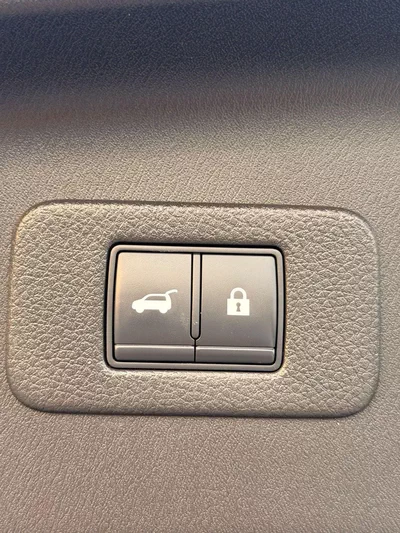 Nissan Armada SL (NON GCC) SL Full option 5.6L-18