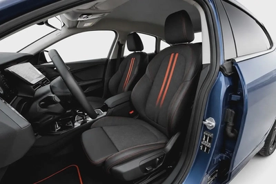 Bmw 218i Sport Line Gran Coupe 2024 l Excellent Condition l AED 1,958 / Monthly-11