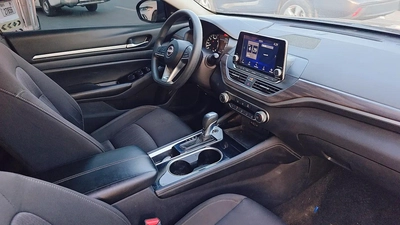 Nissan Altima SV – 2023 – American Specs Model: 2023 Mileage: 83,212 KMS Spec: American Very well-ma-12