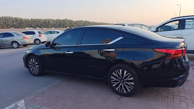 Nissan Altima SV – 2023 – American Specs Model: 2023 Mileage: 83,212 KMS Spec: American Very well-ma-9
