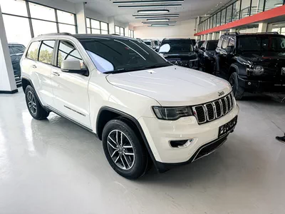 2019 Jeep Grand Cherokee Limited 3.6L V6 // EMI Starting from 1,350 AED-3