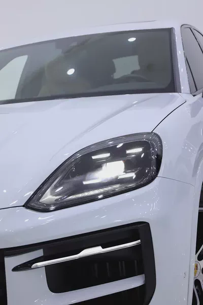 PORSCHE CAYENNE GCC 2024 CARBON PACKAGE + WARRANTY UNTILL 2028-18