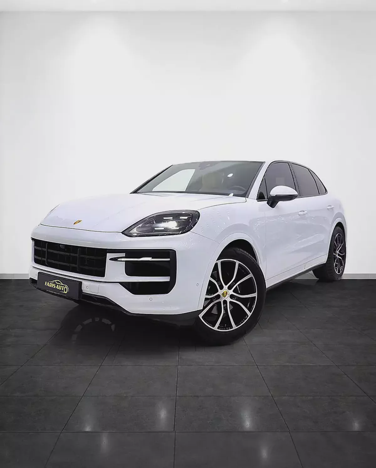 PORSCHE CAYENNE GCC 2024 CARBON PACKAGE + WARRANTY UNTILL 2028