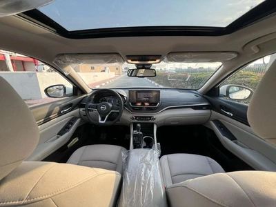 Nissan Altima 2.5 SV-7