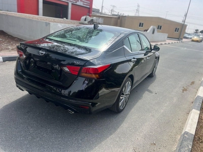 Nissan Altima 2.5 SV-5