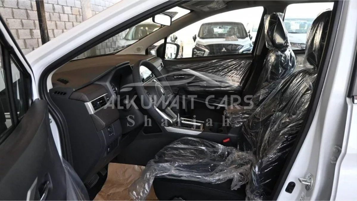 Mitsubishi Xpander HIGH LINE MITSUBISHI XPANDER 1.5L PETROL AT-11-0