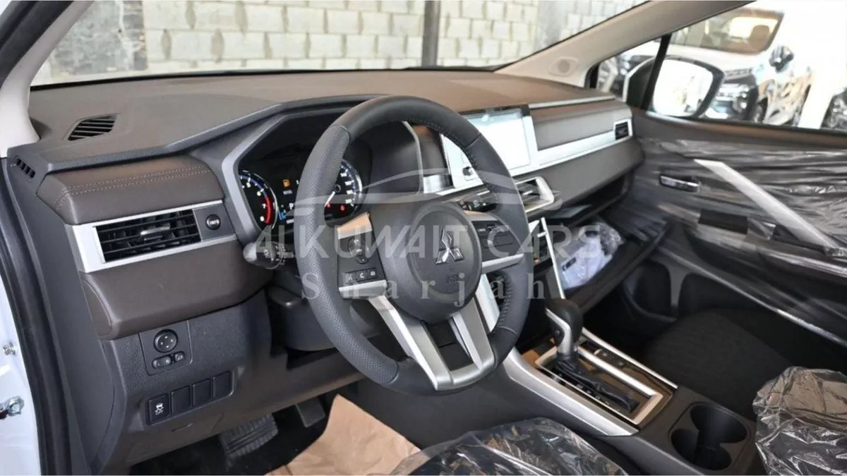 Mitsubishi Xpander HIGH LINE MITSUBISHI XPANDER 1.5L PETROL AT-16-0