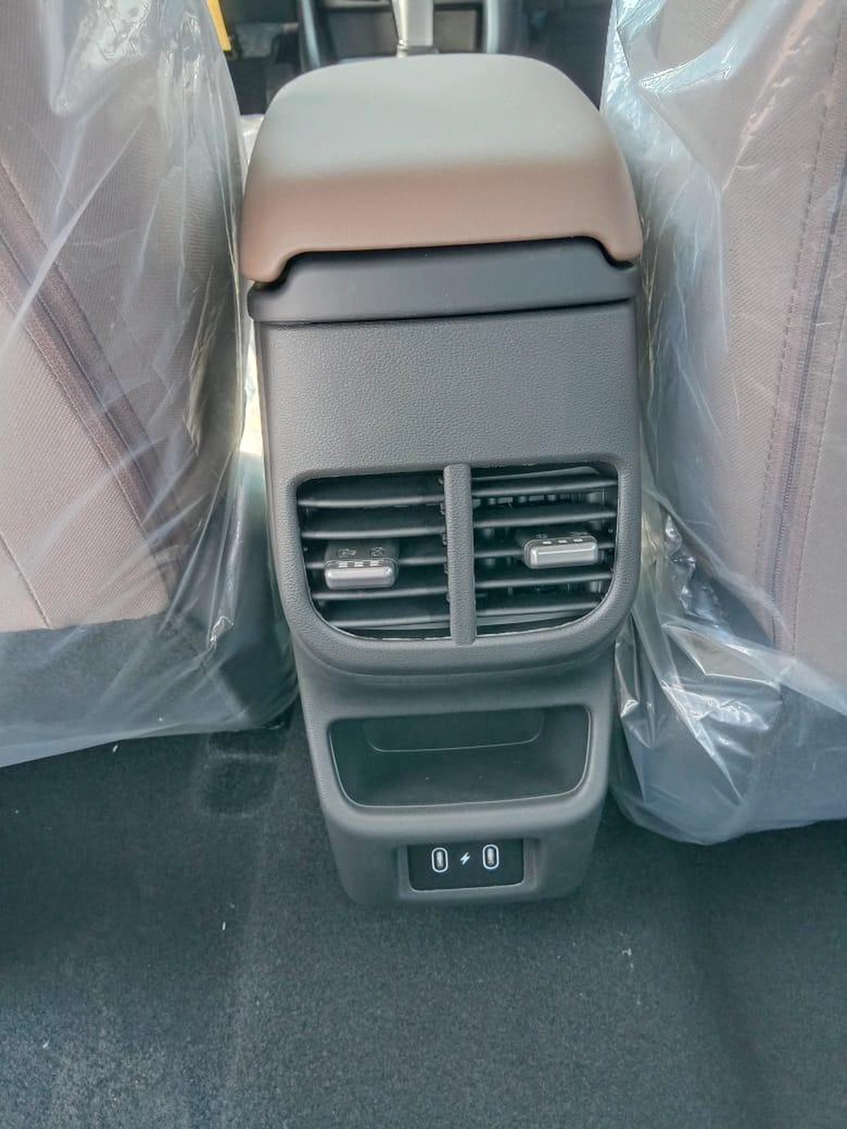 2024 Hyundai Xcent White – 1.5L Automatic Sedan-6-6