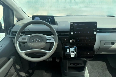 HYUNDAI STARIA LUXURY | GCC SPECS | YEAR: 2024 | 5-YEARS WARRANTY | 5-YEARS SERVICE CONTRACT-3