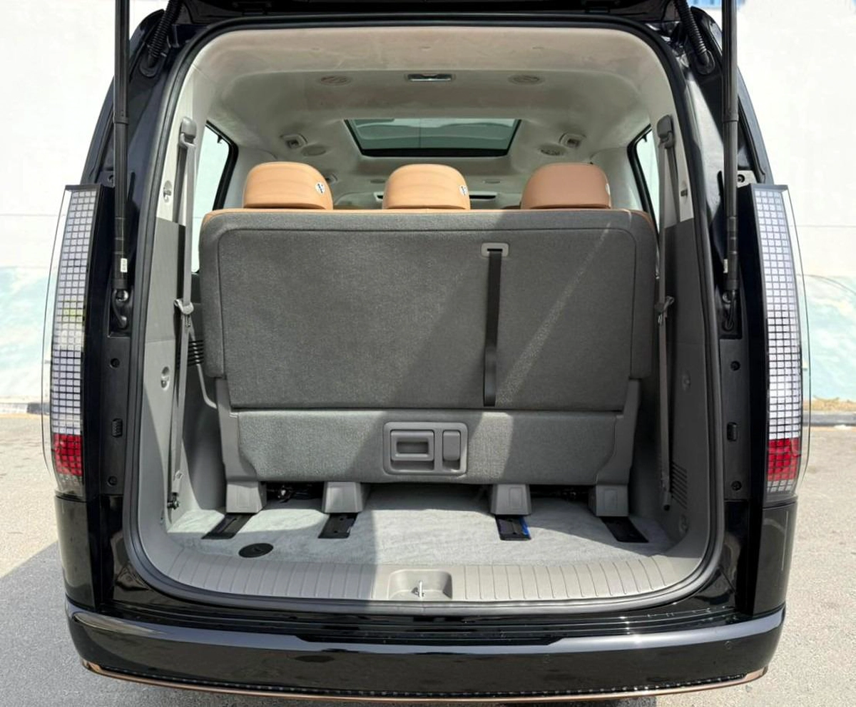 HYUNDAI STARIA LUXURY | GCC SPECS | YEAR: 2024 | 5-YEARS WARRANTY | 5-YEARS SERVICE CONTRACT-7-7