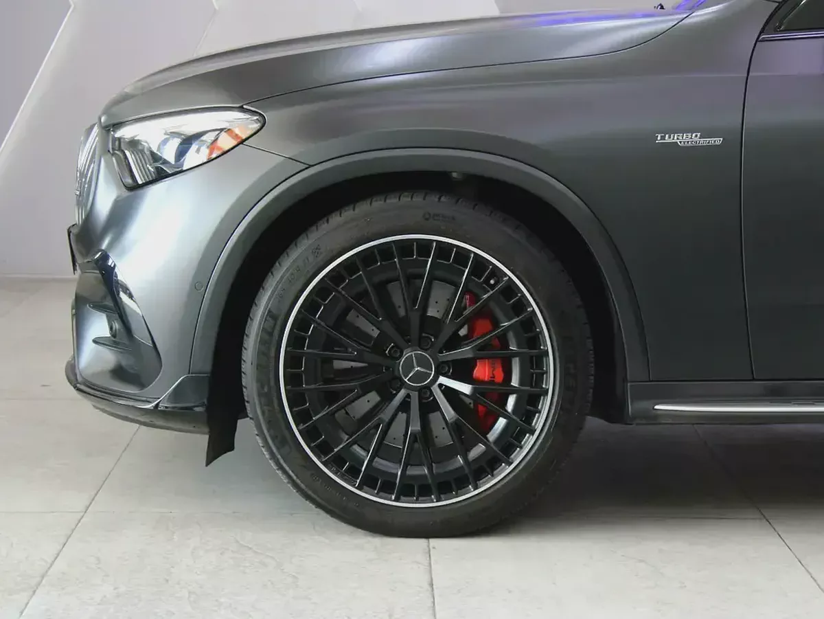 2024 - MERCEDES-BENZ GLC43 AMG for 288,000.00 AED-6-6