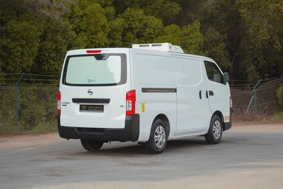 Urvan | Manual | Standard Roof Chiller Van | GCC Specs | Ref#N33493-2