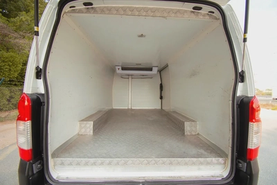 Urvan | Manual | Standard Roof Chiller Van | GCC Specs | Ref#N33493-6