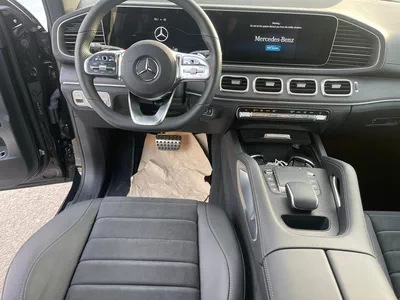 2024 Mercedes-Benz GL 400 Black SUV-3