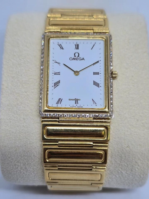 Omega Classic | Full Yellow Gold Vintage Bezel Diamond with White Dial | Used (Fair) | Year of production 2000 (Approximation) | No original box | No original papers