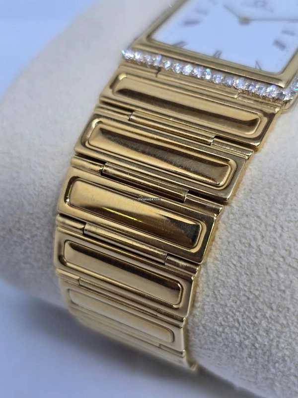 Omega Classic | Full Yellow Gold Vintage Bezel Diamond with White Dial | Used (Fair) | Year of production 2000 (Approximation) | No original box | No original papers