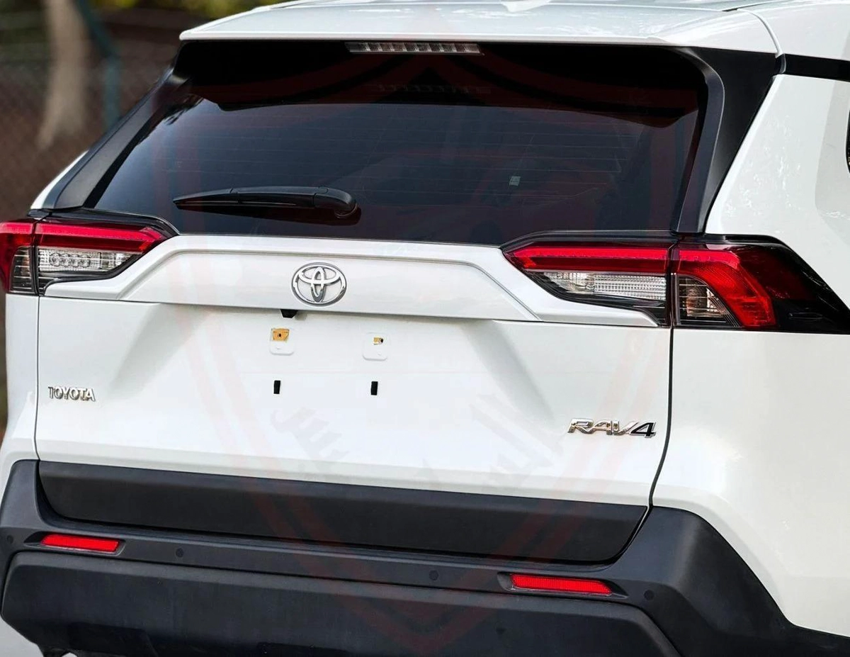 Toyota RAV4 2.5L (2WD) EX Toyota Rav4 | 2.5 L | 2023 | GCC | Accident-Free | In Excellent Condition-14-14