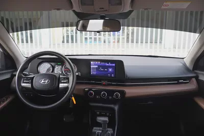 Hyundai Accent GL 2024 GCC Specs - Brand New Condition-5