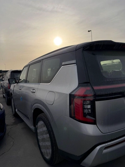 Nissan Patrol LE PLATINUM CITY SE PLATINUM CITY-2