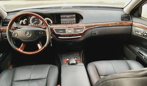 Mercedes Benz S550 Mercedes Benz S550