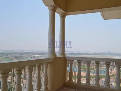 Upcoming 3 Bedroom Apartment Lovely View!-1