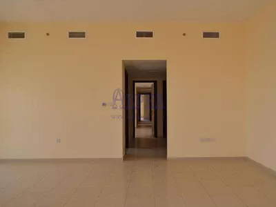 Upcoming 3 Bedroom Apartment Lovely View!-7